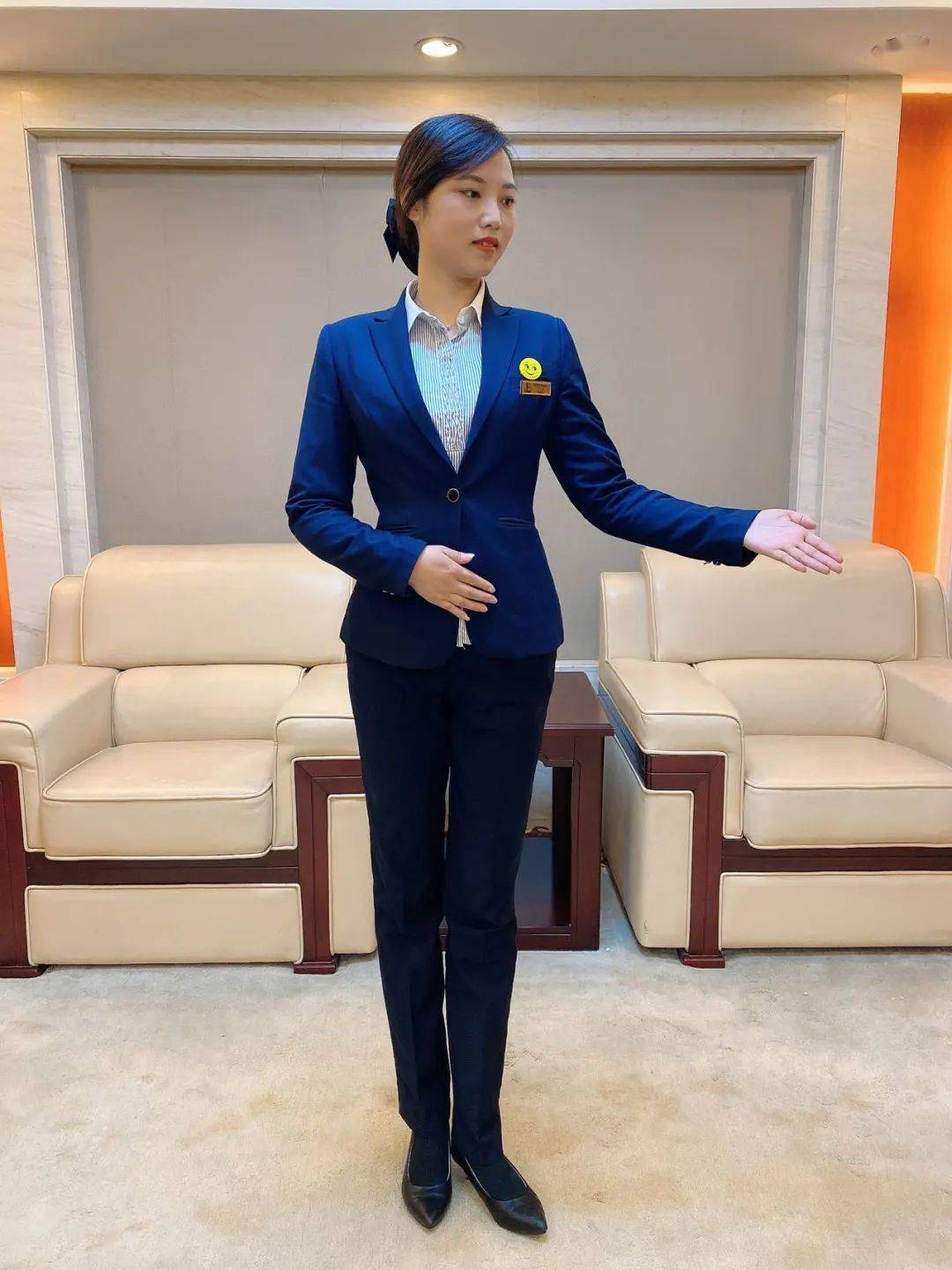 以禮塑形，以情暖心 長嶺接待會議中心開展全員服務(wù)禮儀培訓(xùn)